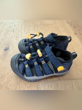 KEEN Navy and Yellow Kids' Closed-Toe Sport Sandals